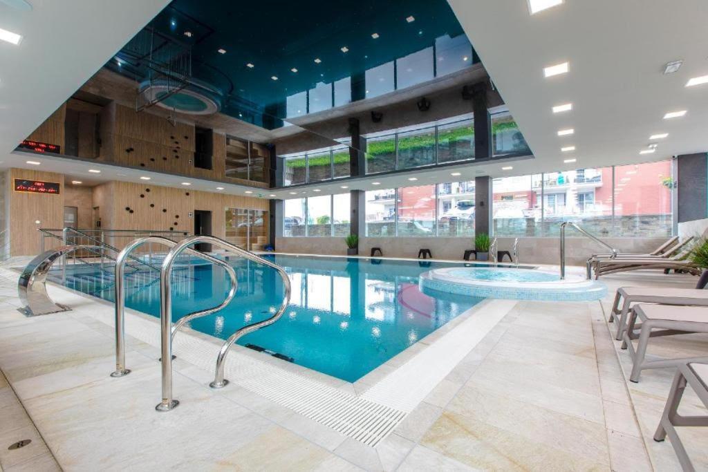 Apartament Faleza16 Rewal Bagian luar foto